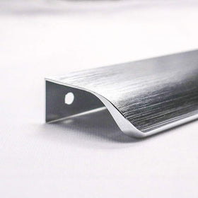 Round Lip Pull Handle - Brushed Nickel